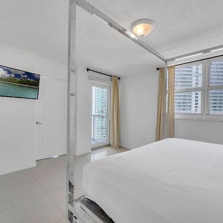 마이애미 Luxurious Private Unit With Parking 아파트 외부 사진
