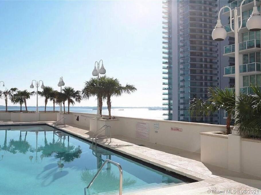 마이애미 Luxurious Private Unit With Parking 아파트 외부 사진
