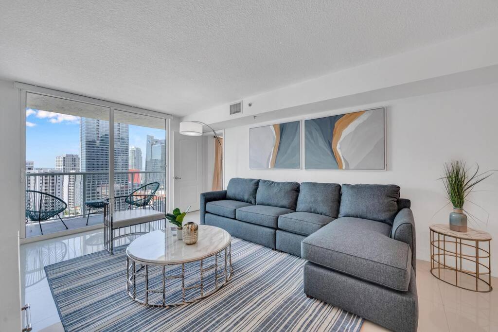 마이애미 Luxurious Private Unit With Parking 아파트 외부 사진